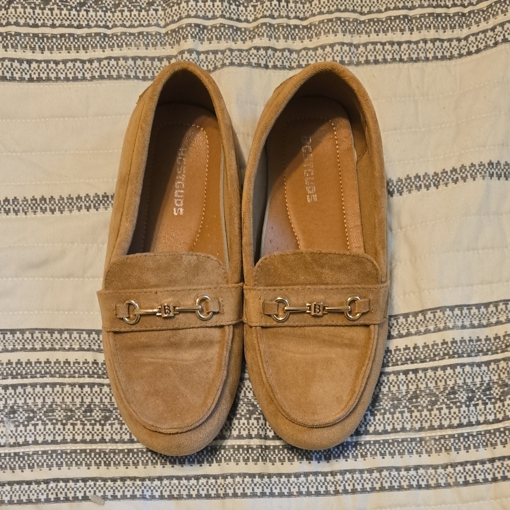 Casual Tan Loafers for Women
